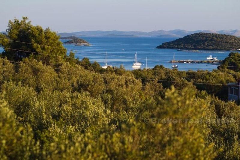 Hus og land - øya Ugljan