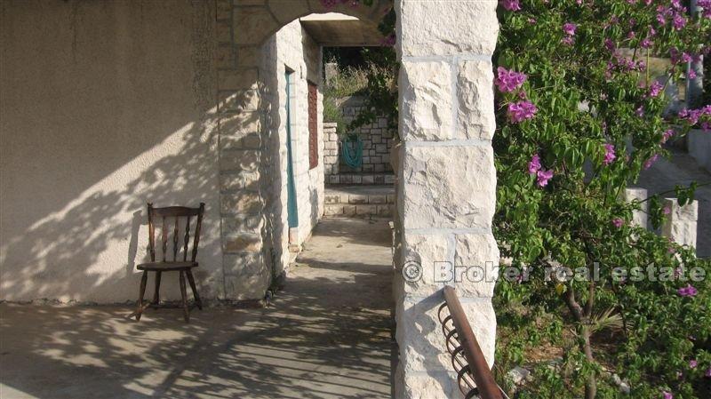 Otok Brač - Apartman u privatnoj kući
