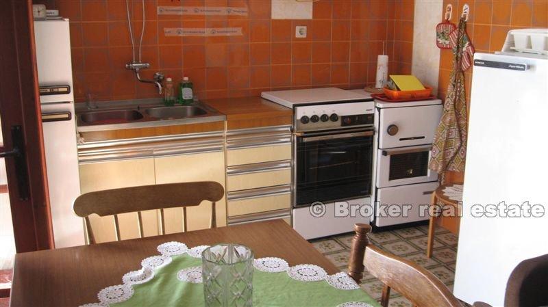 Otok Brač - Apartman u privatnoj kući