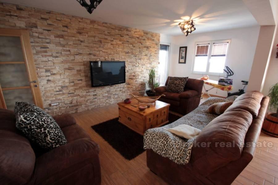 ville de Split, un grand appartement de luxe