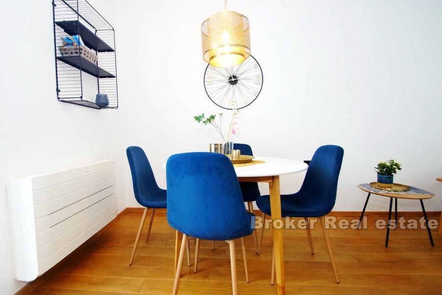 Šibenik - Apartmán první řada k moři