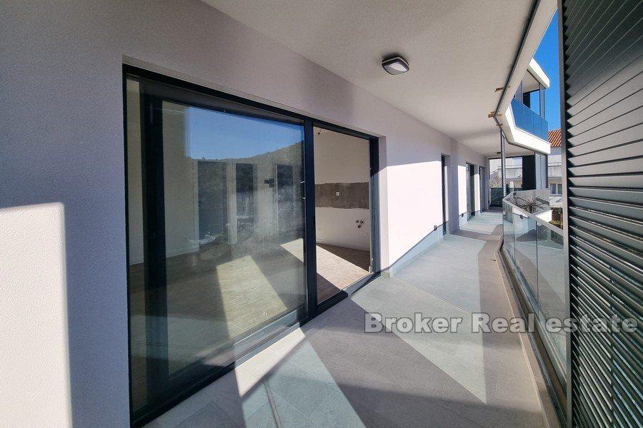 Возле Рогозницы - Квартира в первом ряду от моря