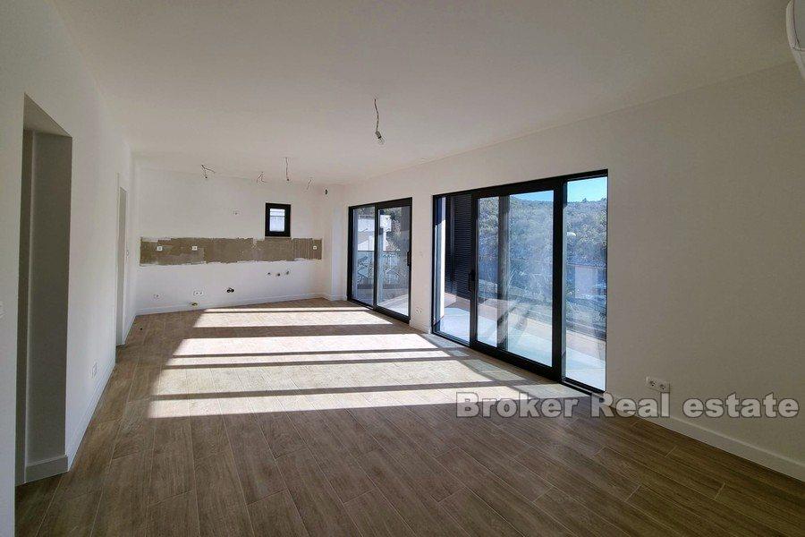 Возле Рогозницы - Квартира в первом ряду от моря