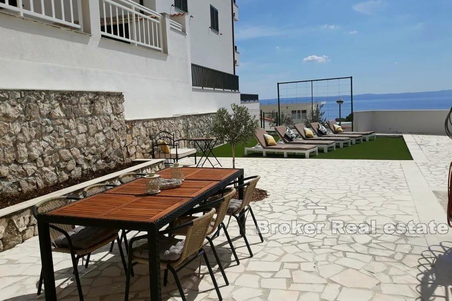 Makarska - Vila s bazénom a výhľadom na more