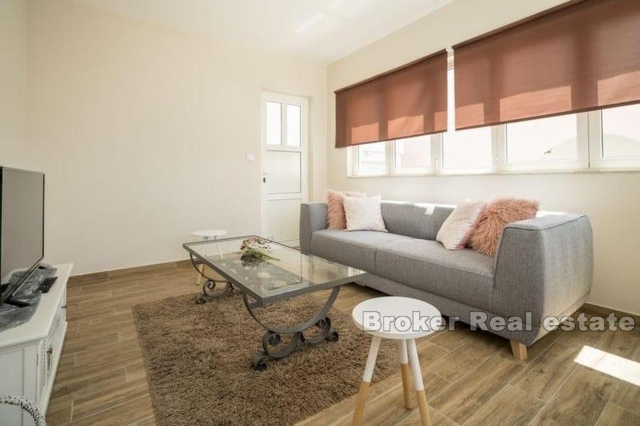 Makarska - Villa med pool och havsutsikt