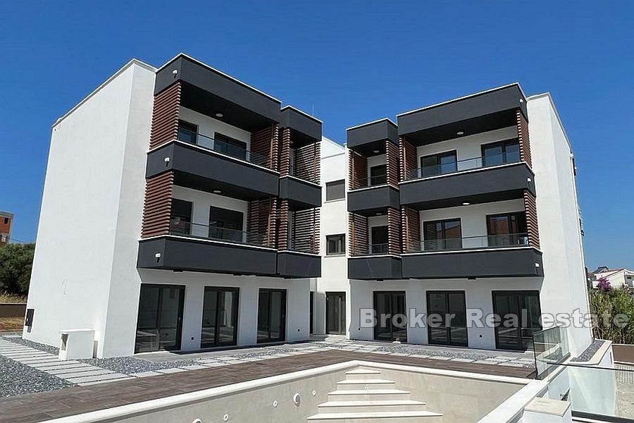 Island Čiovo - Moderne leilighet med svømmebasseng i en ny bygning