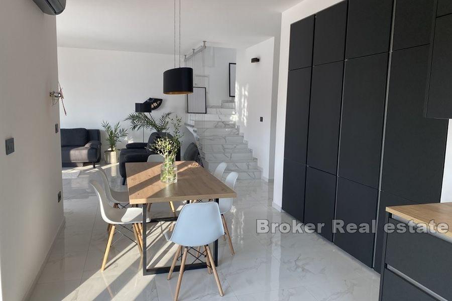 Wyspa Pag - Luksusowy dom z basenem, drugi rząd do morza