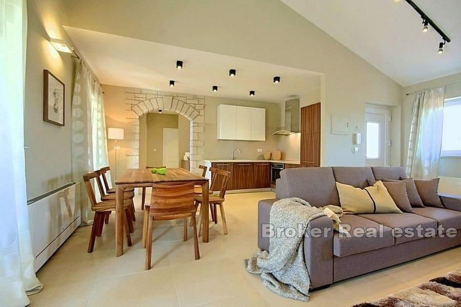 Poreč - Maison individuelle avec piscine