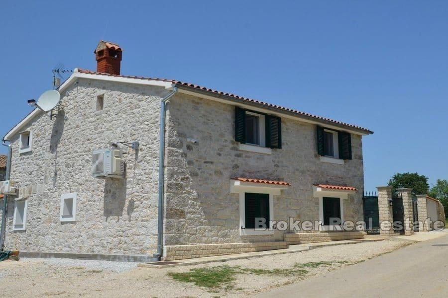 Porec - Hus med svømmebasseng