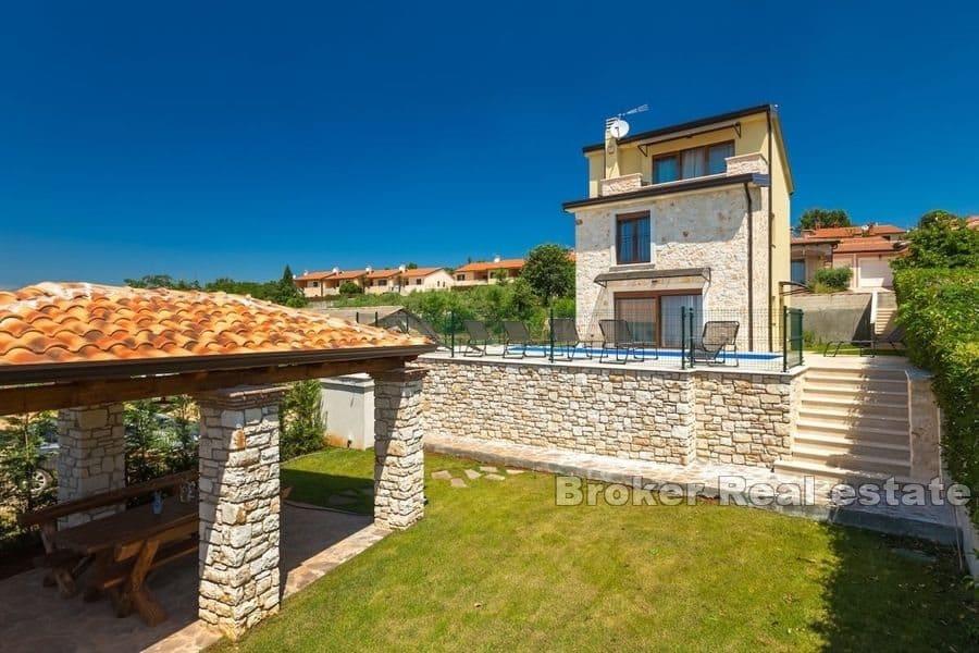 Porec - Attractive house with a swimming pool