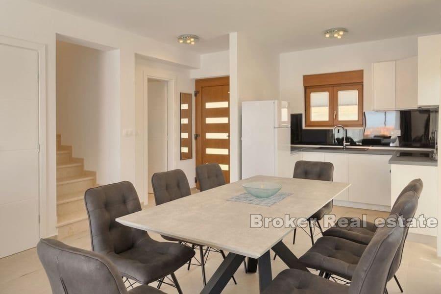 Porec - Attractive house with a swimming pool