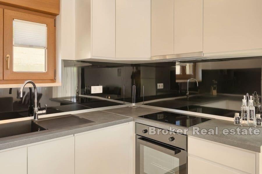 Porec - Attractive house with a swimming pool