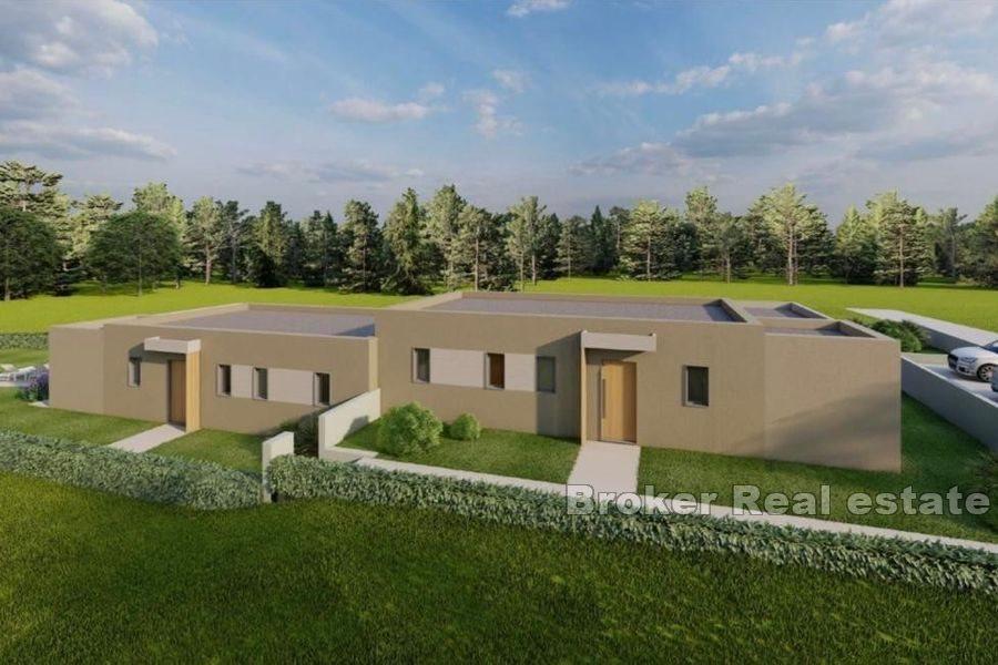 Pisino - Casa a un piano con piscina