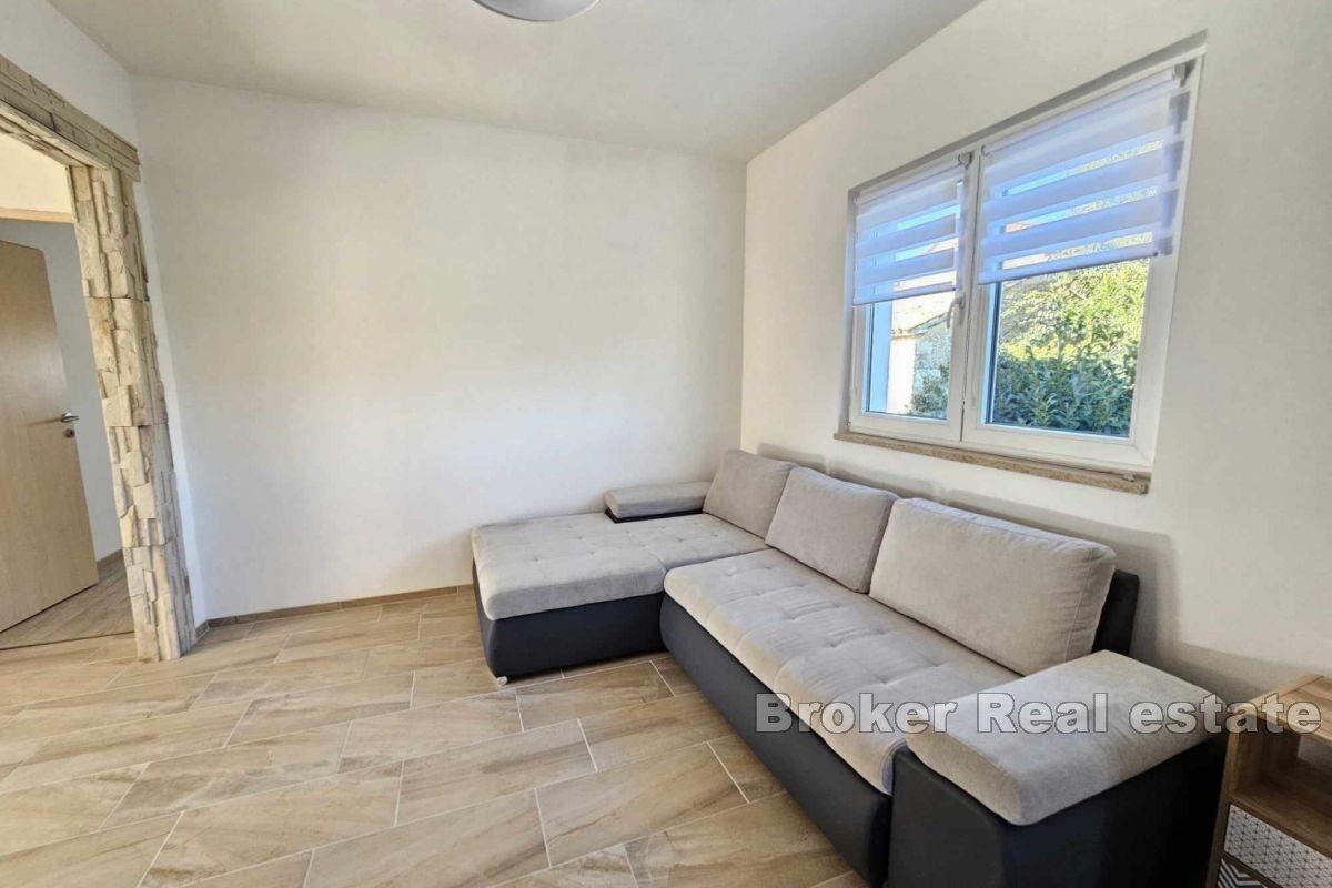 Ground floor house with pool