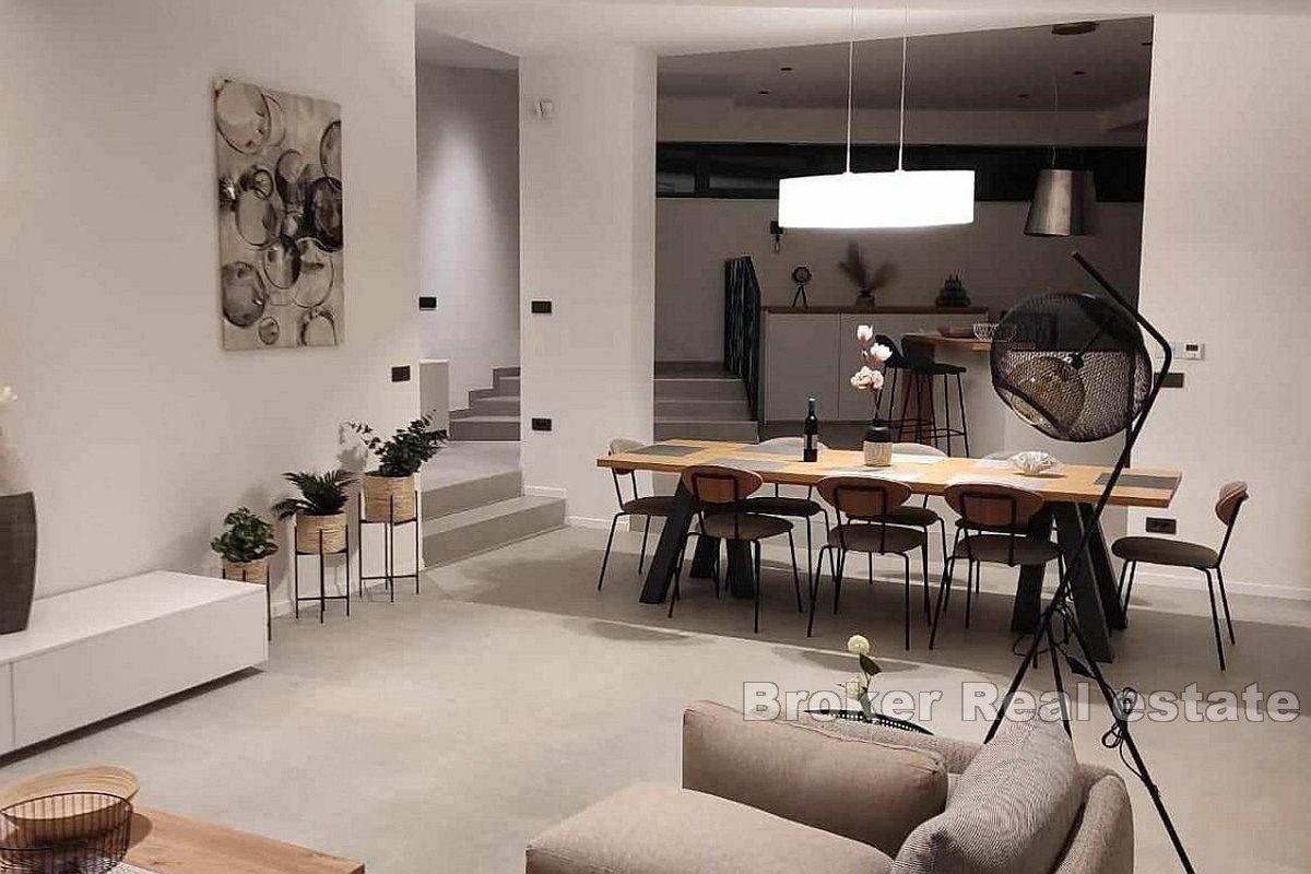 Moderne villa i hjertet av naturen