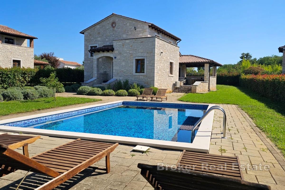 Maison avec piscine en Istrie centrale