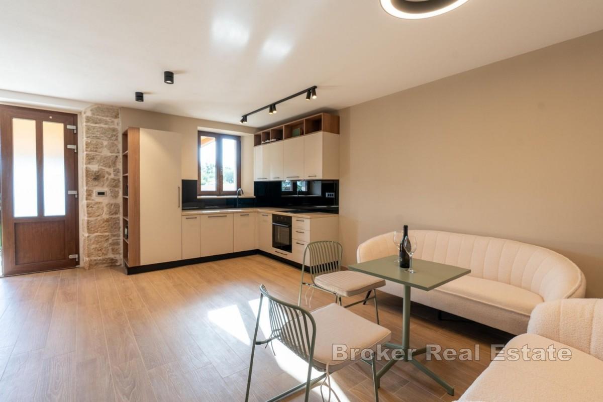 Istrijský kamenný dům s bazénem