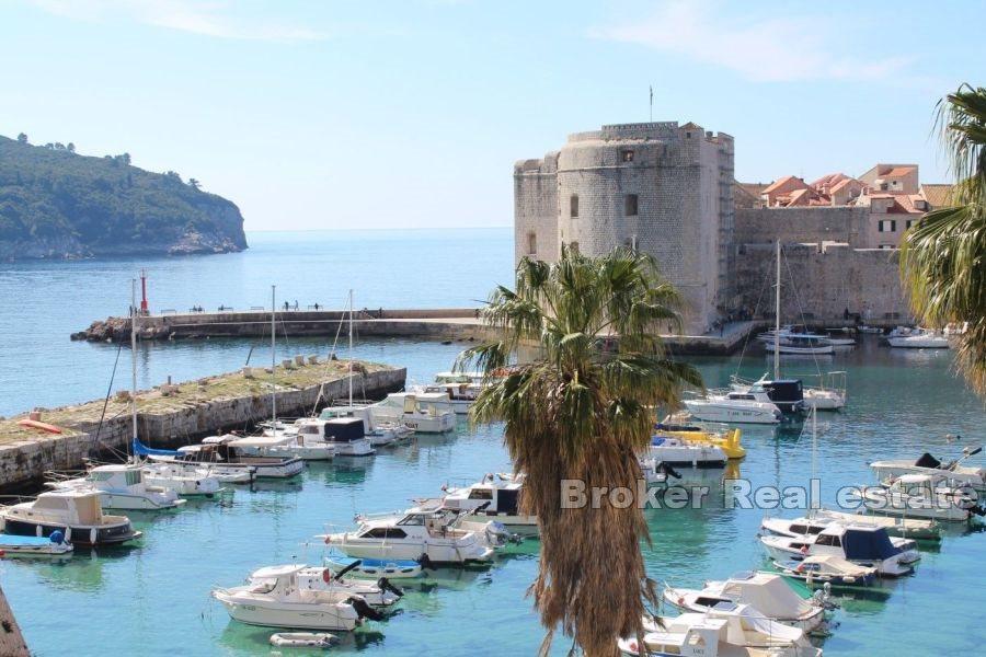 Dubrovník - Kamenný dom