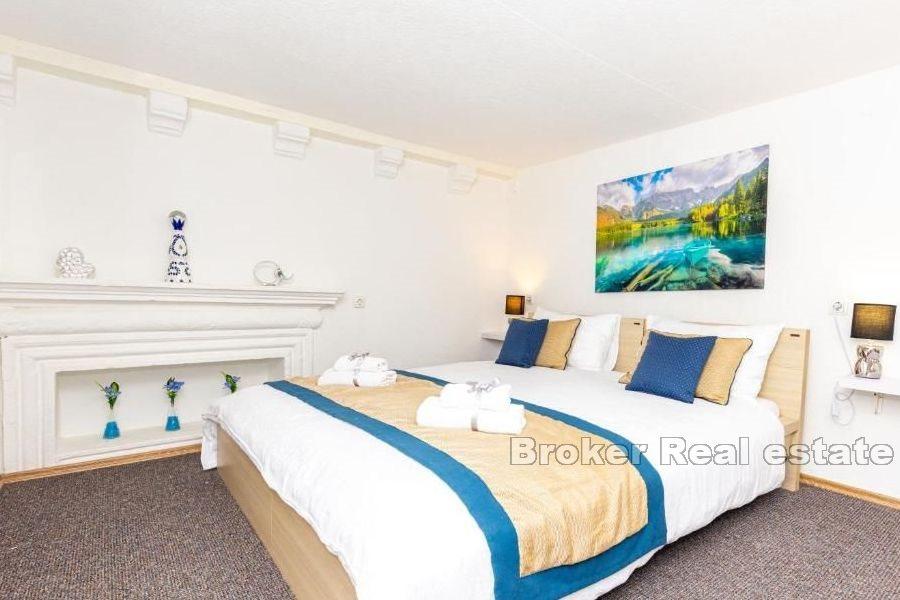 Dubrovnik - Four spacious apartments in the heart of the city