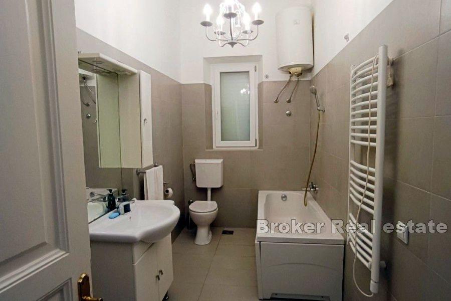 Dubrownik - Mieszkanie z pięknym podwórkiem