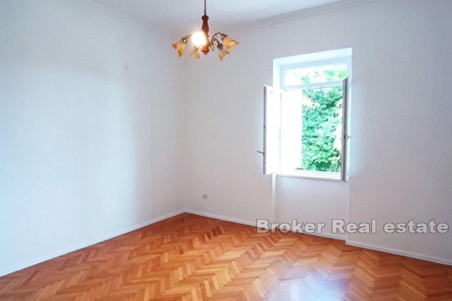 Dubrownik - Mieszkanie z pięknym podwórkiem