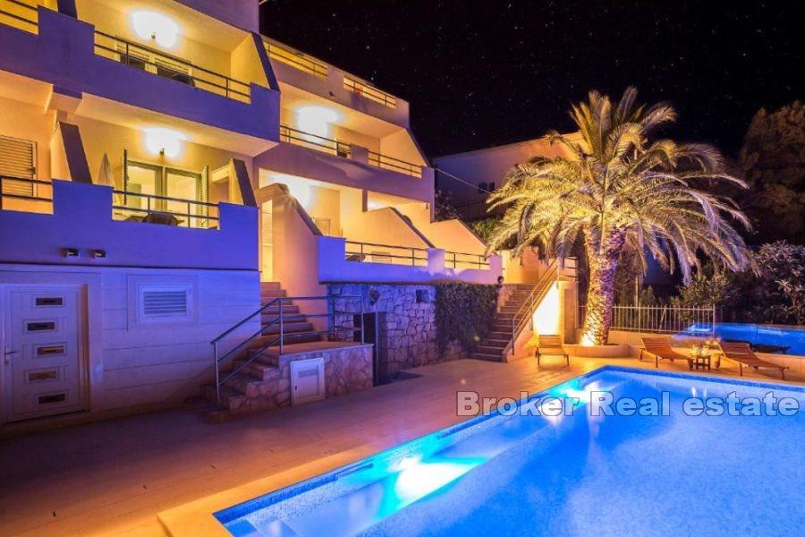 Makarska - Dom apartamentowy w atrakcyjnej lokalizacji z widokiem na morze