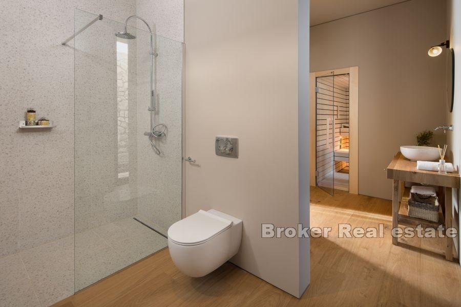 Pula - Moderne hus med svømmebasseng