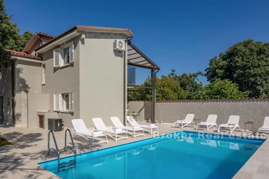 Umag - Freistehendes Haus mit Schwimmbad