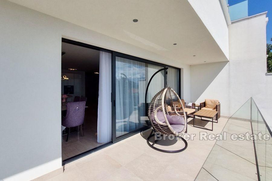 Opatija - Městská vila v dominantní poloze s bazénem a výhledem na moře