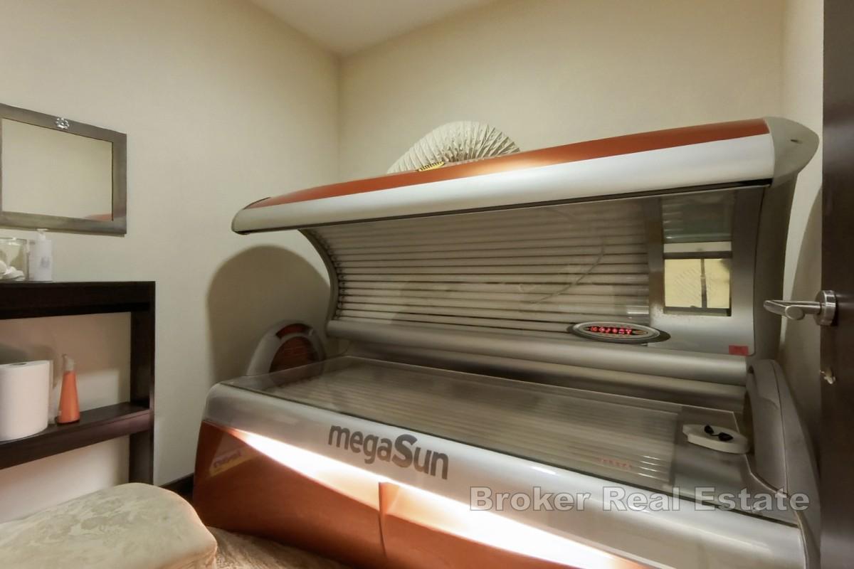 Bureaux modernes dans un quartier calme de la ville