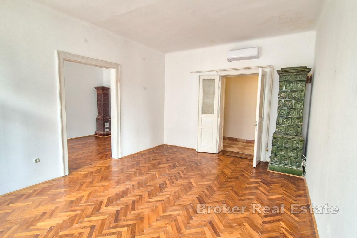 Treromsleilighet i attraktiv beliggenhet