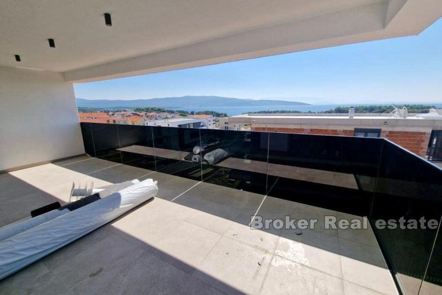 Krk - Krásný moderní apartmán s bazénem