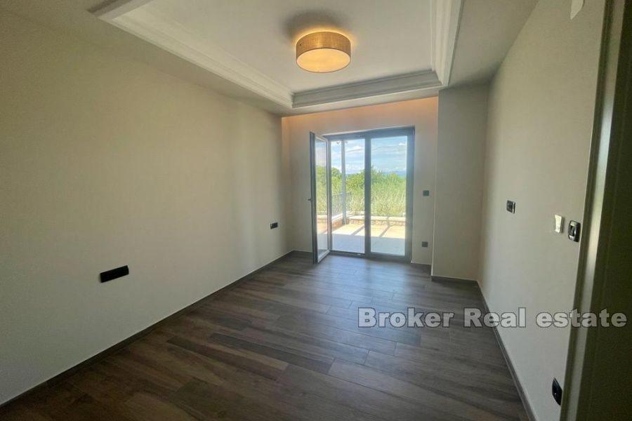 Krk - Vakker villa med basseng og havutsikt