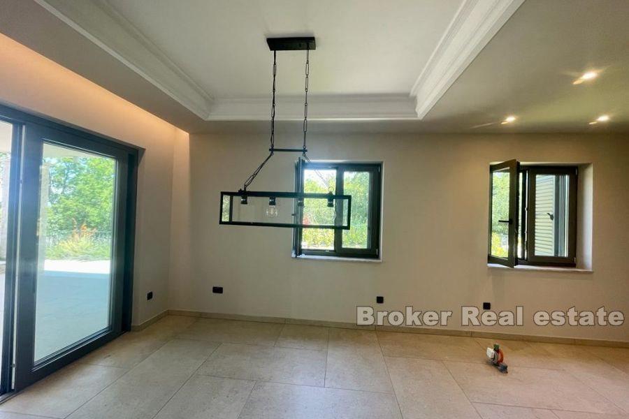 Krk - Vakker villa med basseng og havutsikt