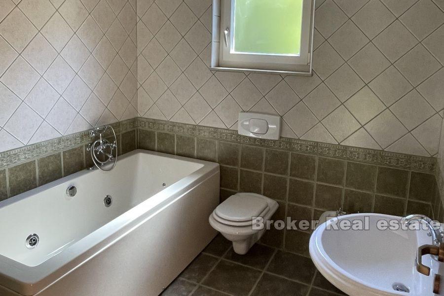 Isola di Krk - Incantevole casa con piscina