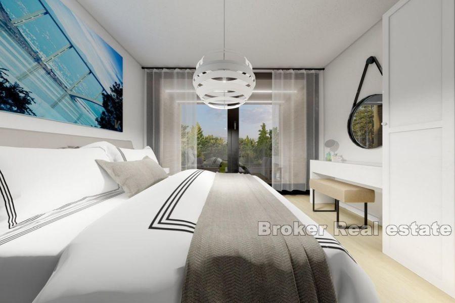 Ön Krk - Lyxig fastighet med trädgård under uppbyggnad