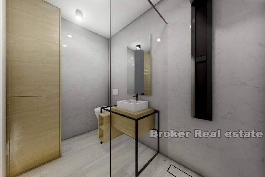 Ön Krk - Lyxig fastighet med trädgård under uppbyggnad