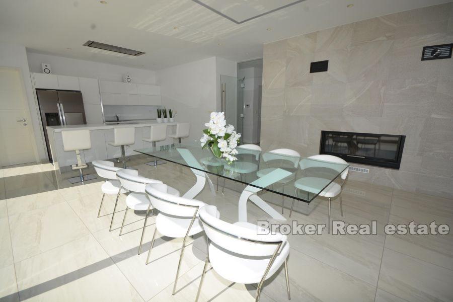 Øya Krk - Luksushus med havutsikt