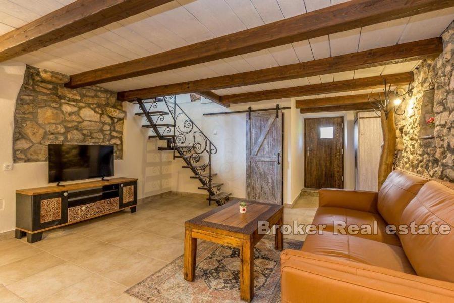 Otok Krk - Kuća s pogledom na more