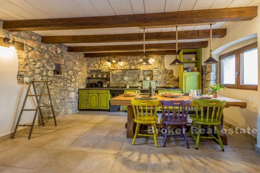 Otok Krk - Kuća s pogledom na more