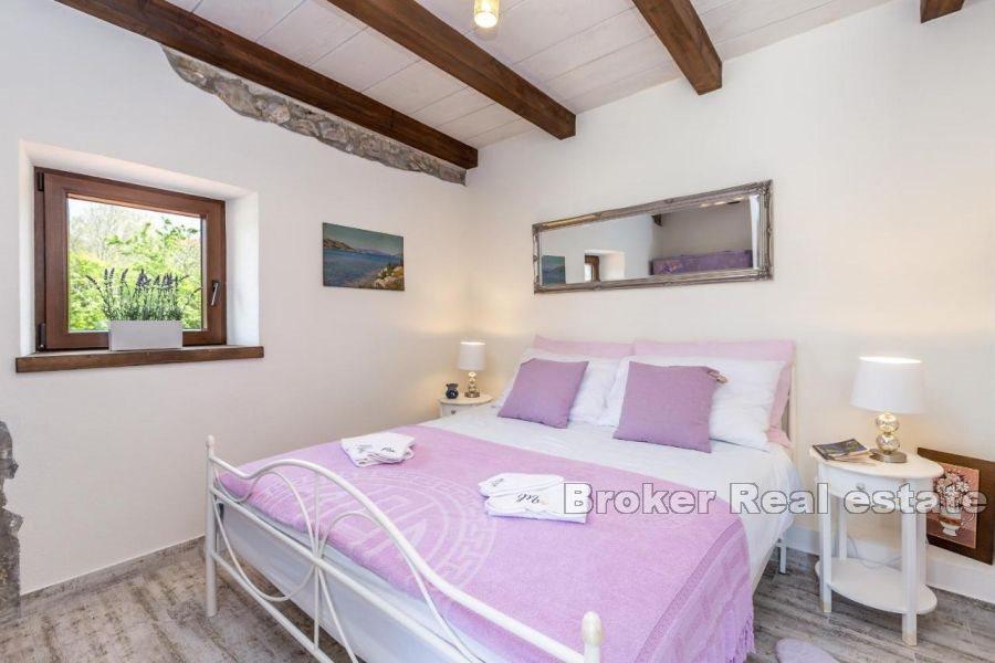 Otok Krk - Kuća s pogledom na more