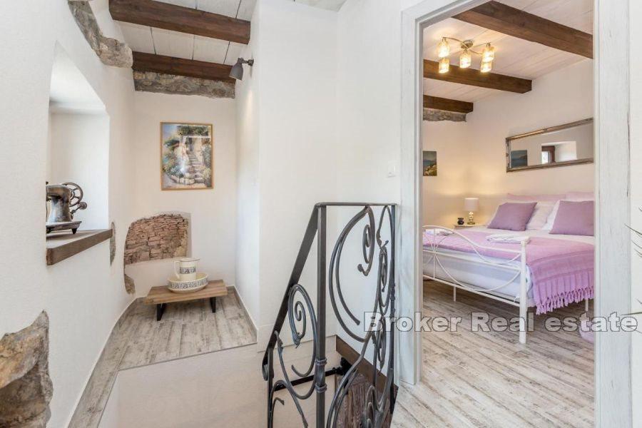 Otok Krk - Kuća s pogledom na more