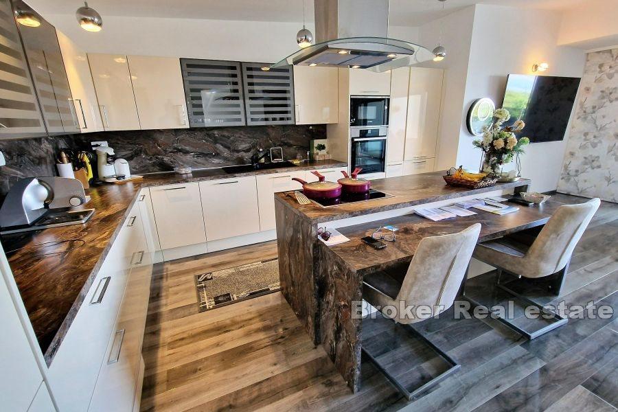 Ostrov Krk - Prostorný penthouse