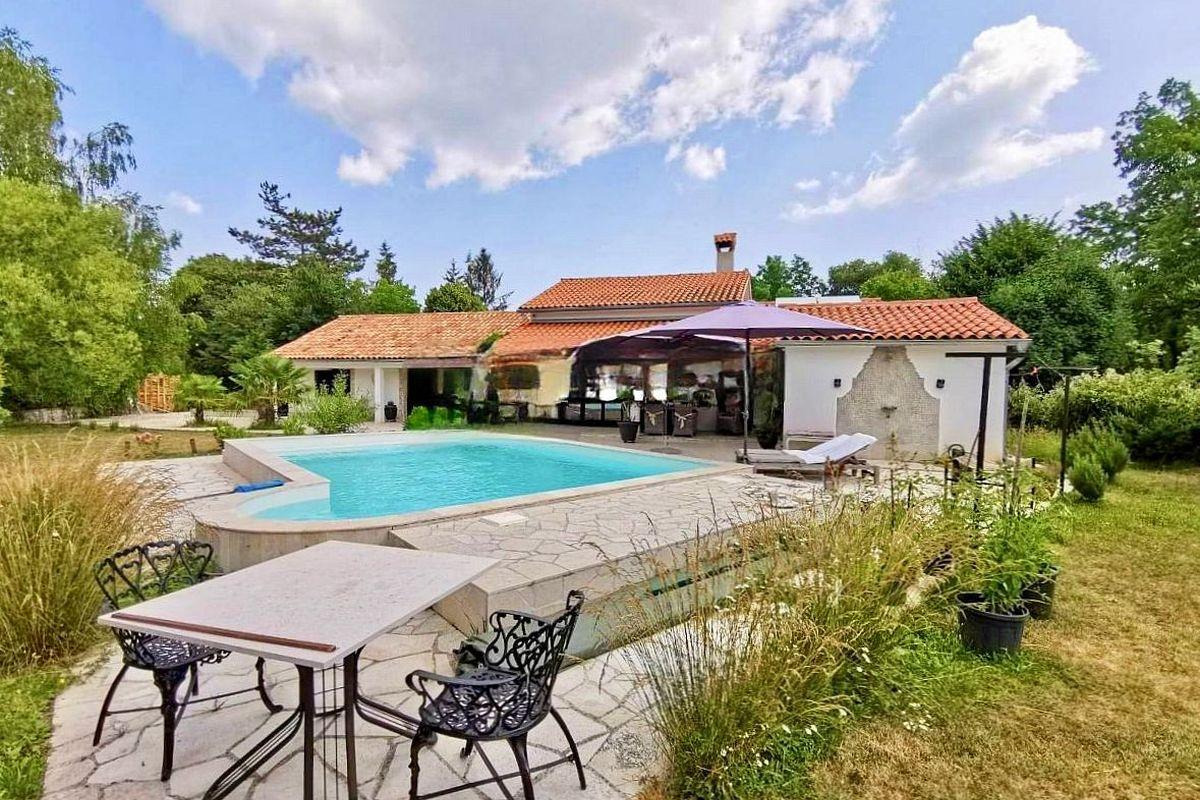 001-1024-18-Labin-Stone-house-with-pool-for-sale