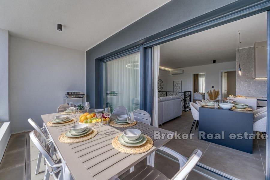 Wyspa Krk - Luksusowy apartament z widokiem na basen i morze