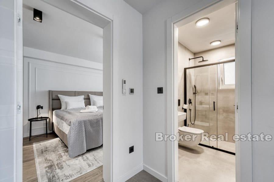 Otok Krk - Luksuzni stan s bazenom i pogledom na more