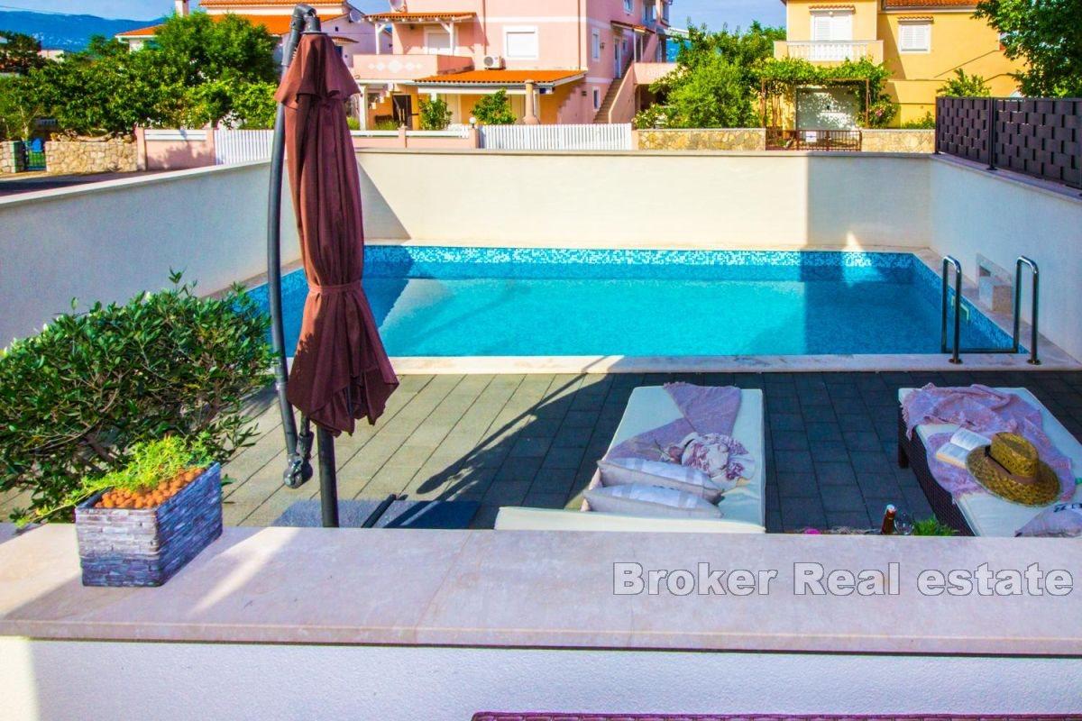 Nowoczesny apartament z basenem