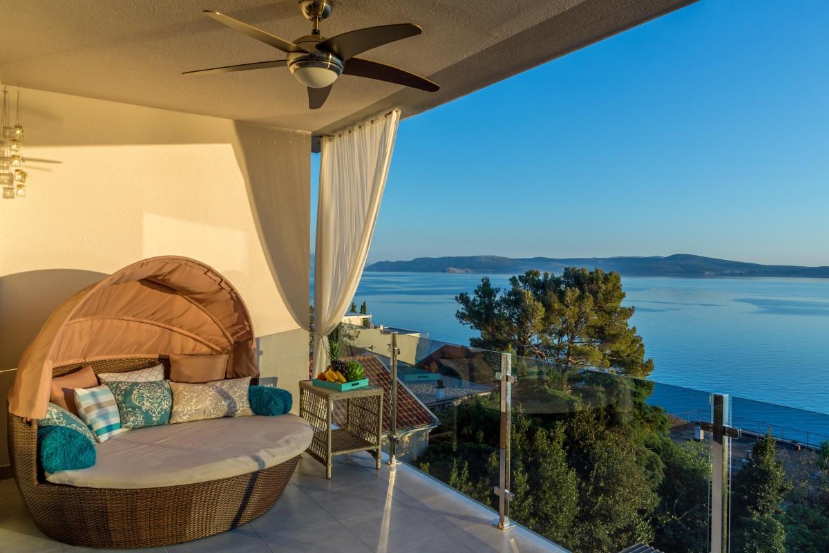 Penthouse z panoramicznym widokiem na morze