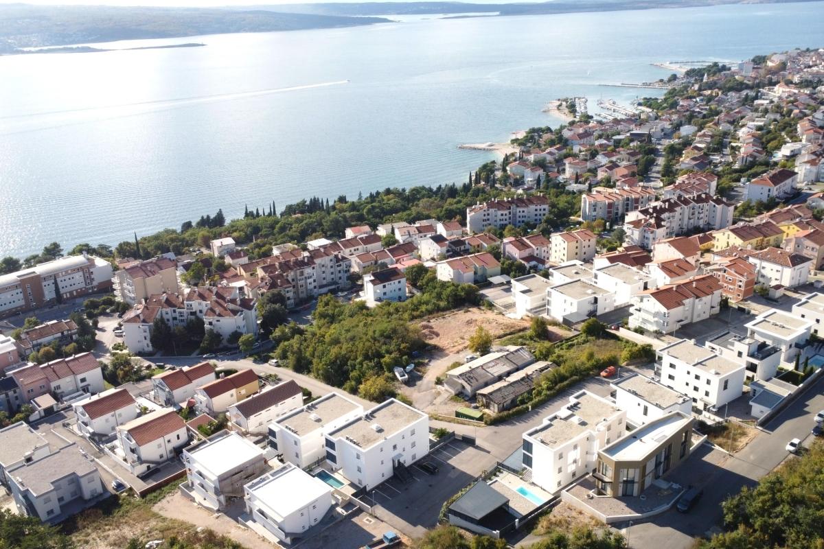 001-1021-44-Crikvenica-Modern-apartment-near-the-sea-for-sale
