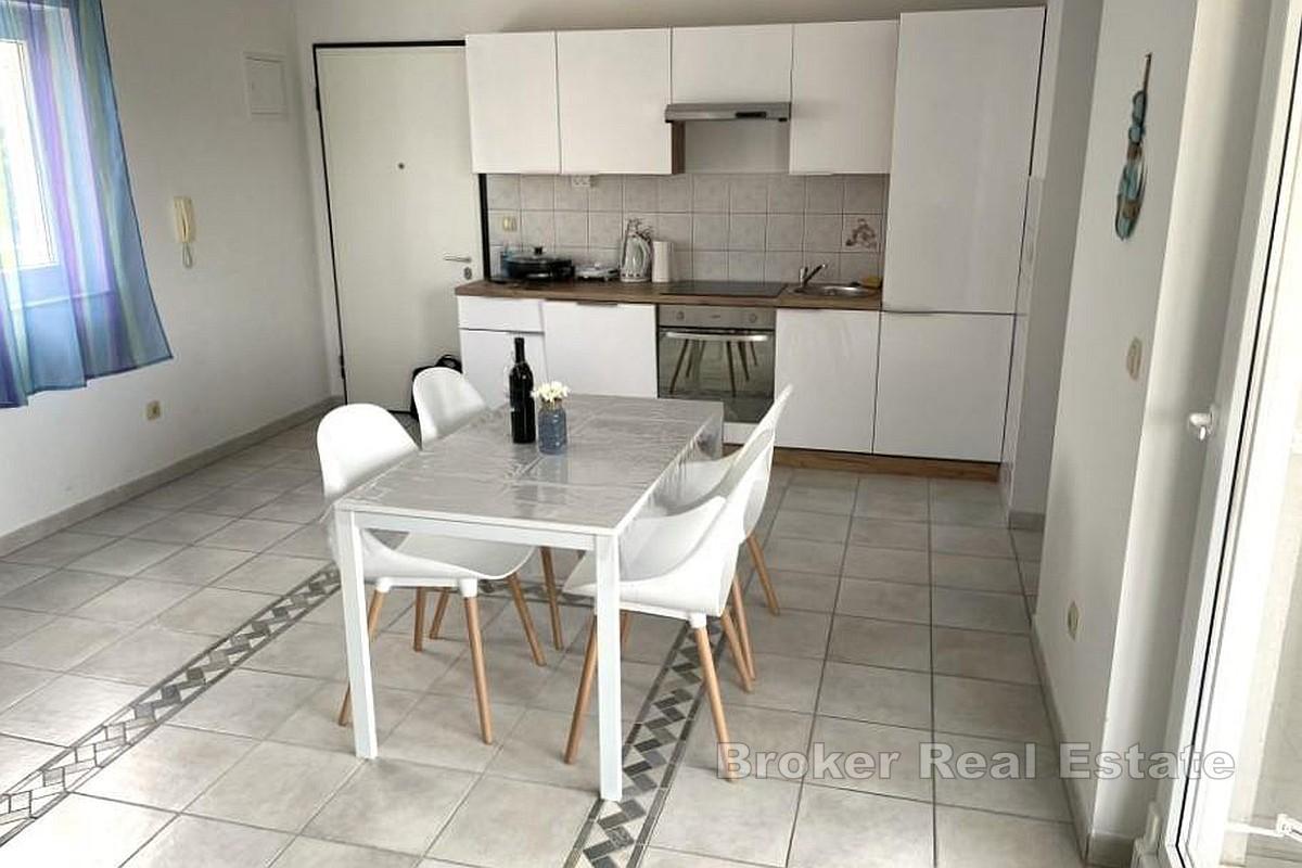 Квартира с видом на море рядом с пляжем